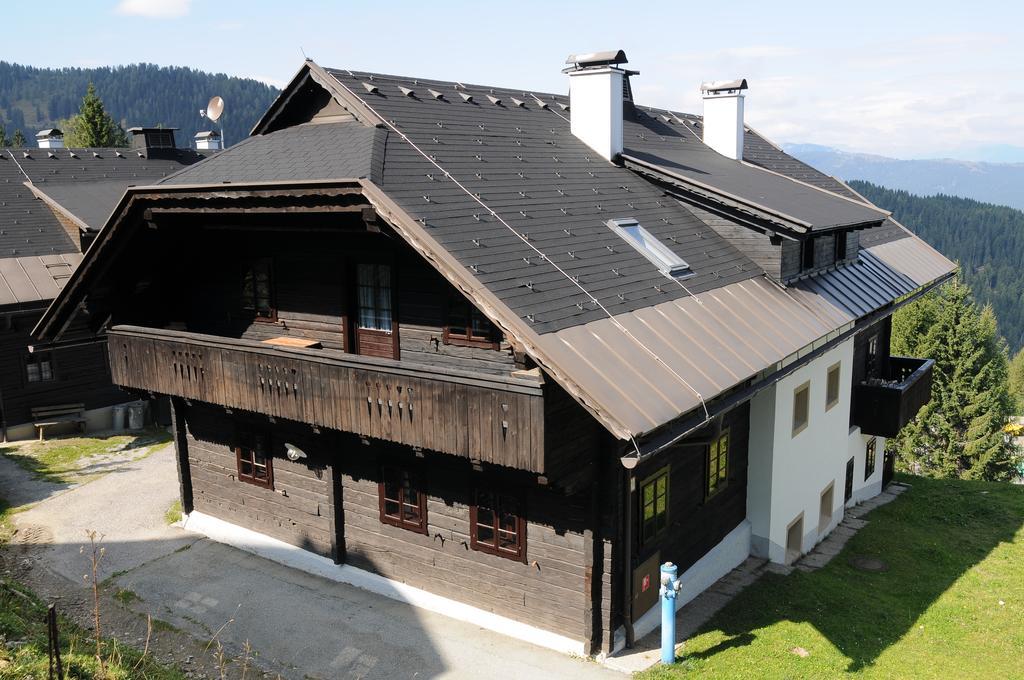 Alpenhaeuser Marcius Sonnenalpe Nassfeld Buitenkant foto