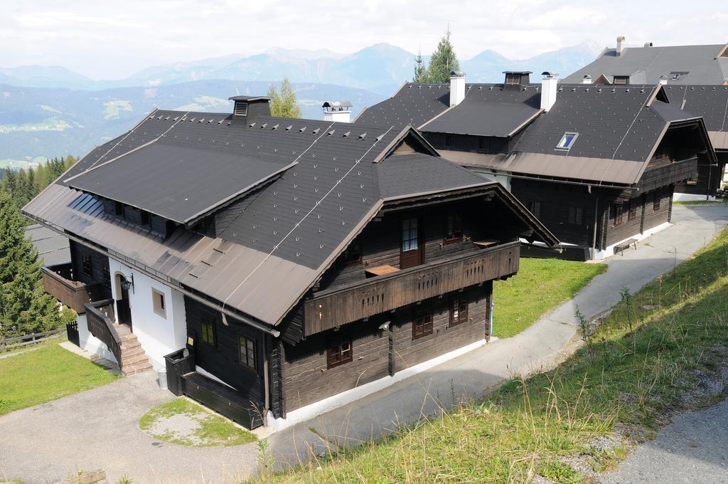 Alpenhaeuser Marcius Sonnenalpe Nassfeld Buitenkant foto